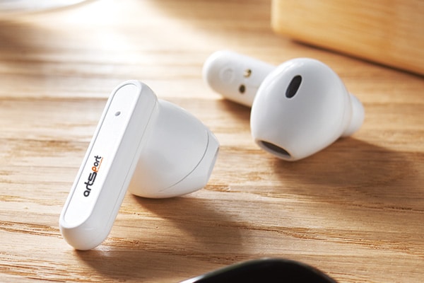 Auriculares personalizados - Merchandising tecnológico para empresas y eventos